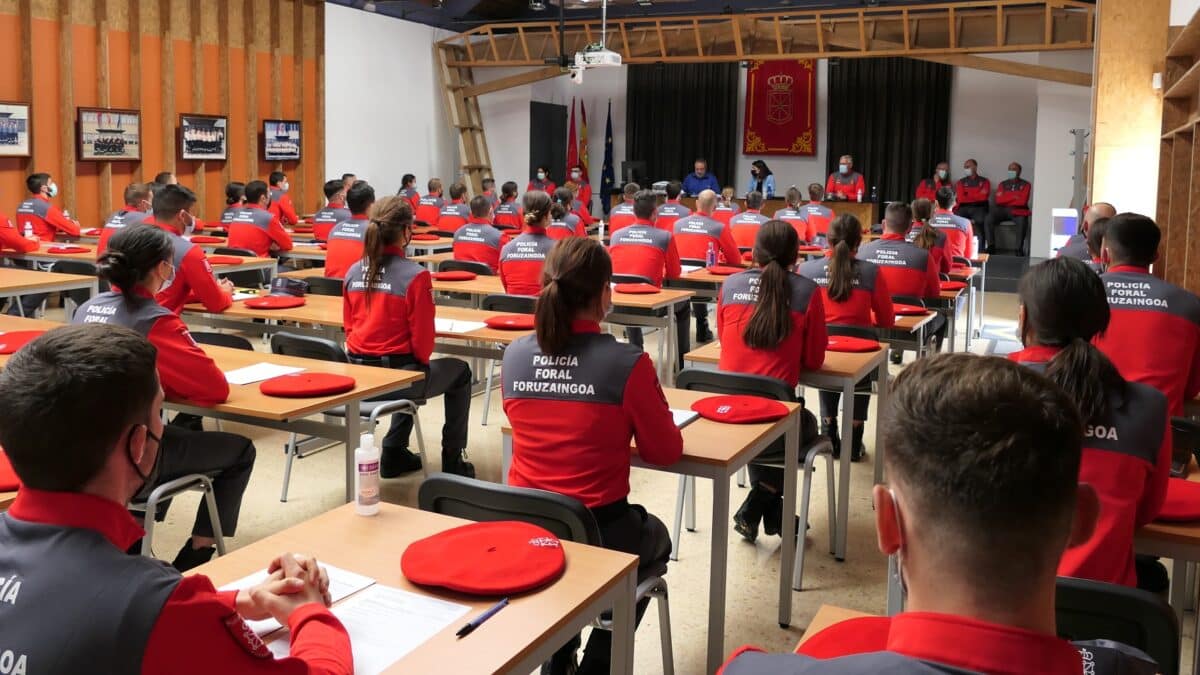 Ilustración del artículo: Policía Foral: tres pasadas para no regalar las preguntas con «incorrecta»
